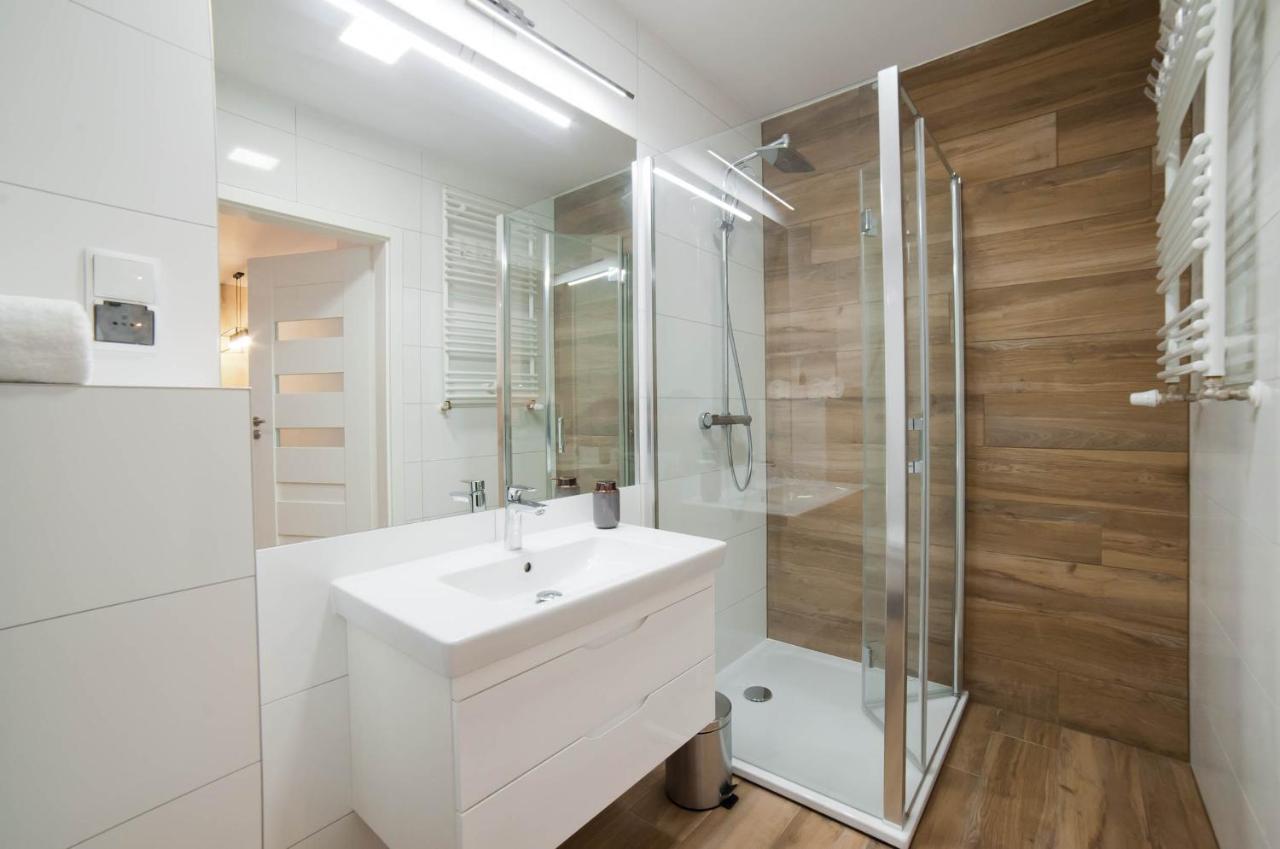Porty B103 Nadmorskie Tarasy Pool Sauna Parking Kolobrzeg