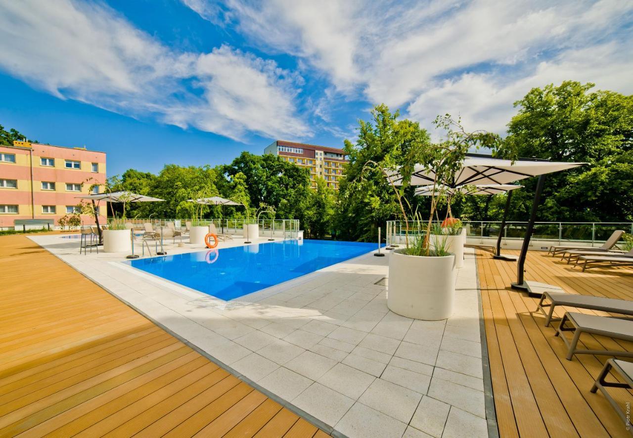 Porty B103 Nadmorskie Tarasy Pool Sauna Parking Apartment Kolobrzeg