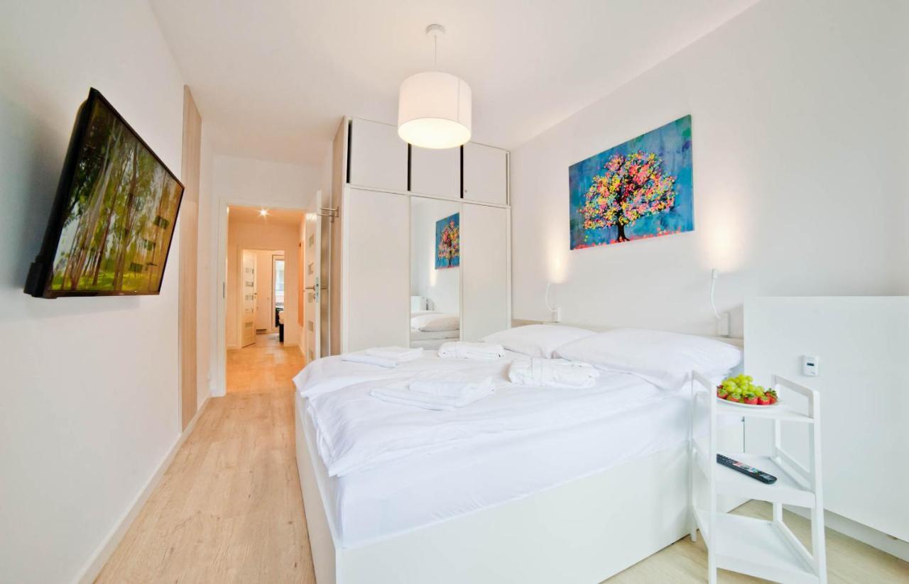 Apartment Porty B103 Nadmorskie Tarasy Pool Sauna Parking